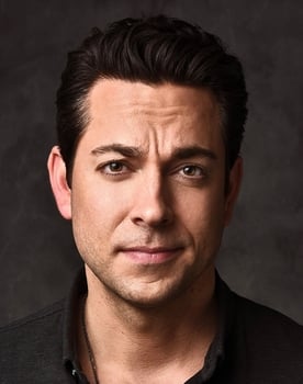 Zachary Levi isactor