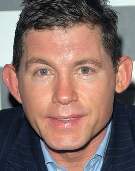 Lee Evans isactor