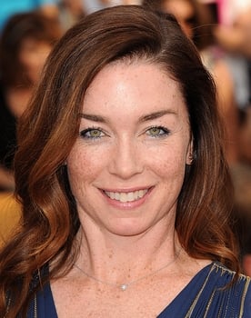 Julianne Nicholson isactor