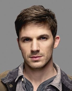 Matt Lanter isactor