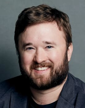 Haley Joel Osment isactor