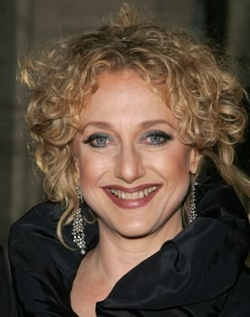 Carol Kane isactor