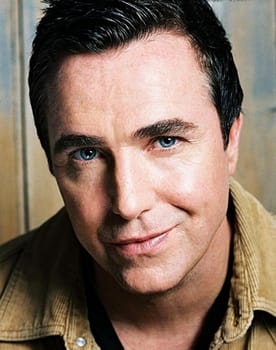 Paul McGillion isactor