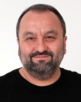 Erdem Baş isactor