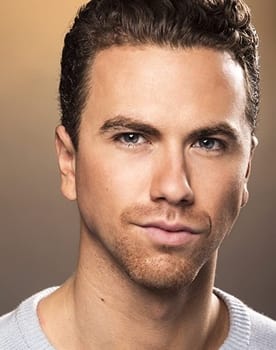 Richard Fleeshman isactor