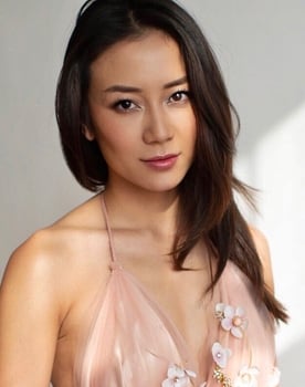 Angela Zhou isactor