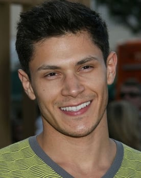 Alex Meraz isactor