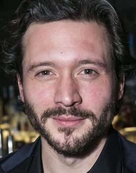 David Oakes isactor