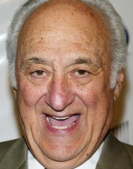 Jerry Adler isactor