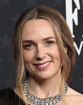 Kerry Condon isactor