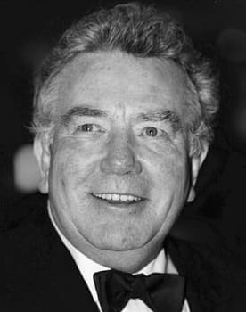 Albert Finney isactor