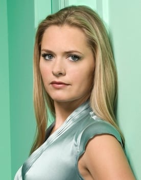 Maggie Lawson isactor