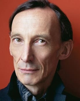 Julian Richings isactor