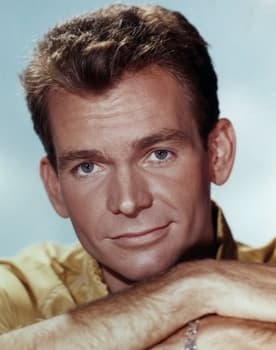 Dean Jones isactor