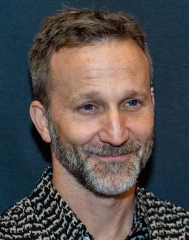 Breckin Meyer isactor