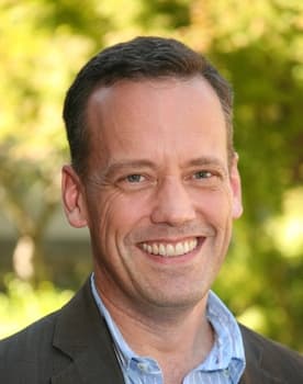 Dee Bradley Baker isactor