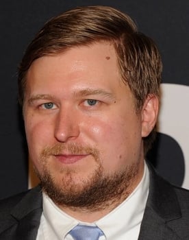 Michael Chernus isactor