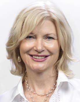 Beth Broderick isactor