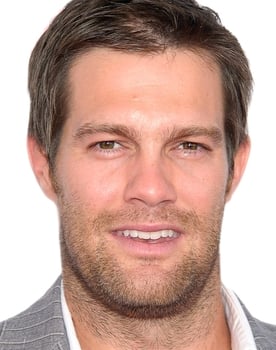 Geoff Stults isactor