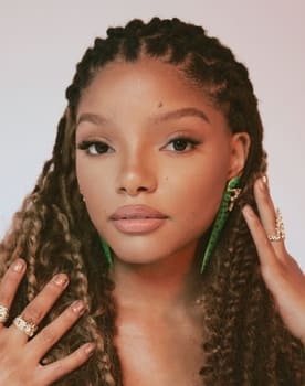 Halle Bailey isactor