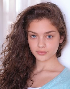 Odeya Rush isactor