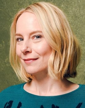 Amy Ryan isactor