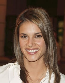 Missy Peregrym isactor