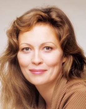 Faye Dunaway isactor