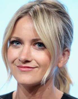 Meredith Hagner isactor