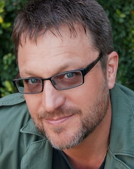 Steve Blum isactor