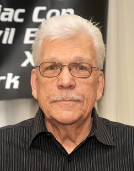 Tom Atkins isactor