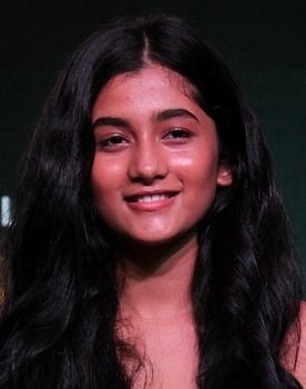 Ashlesha Thakur isactor