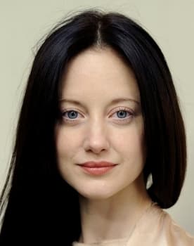 Andrea Riseborough isactor