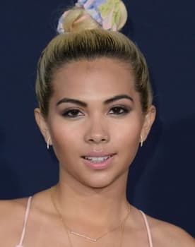 Hayley Kiyoko isactor