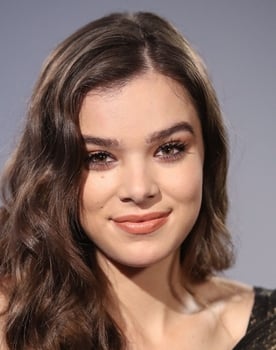 Hailee Steinfeld isactor