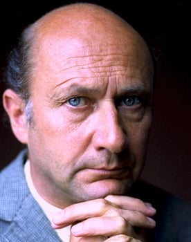 Donald Pleasence isactor