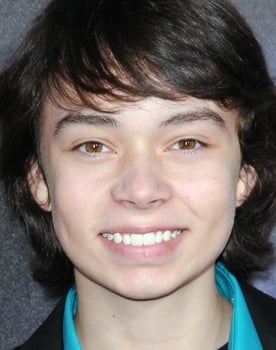 Noah Ringer isactor