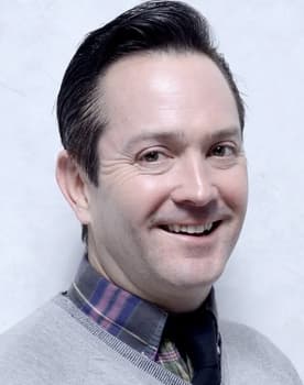 Thomas Lennon isactor