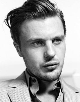 Michael Pitt isactor