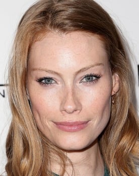 Alyssa Sutherland isactor