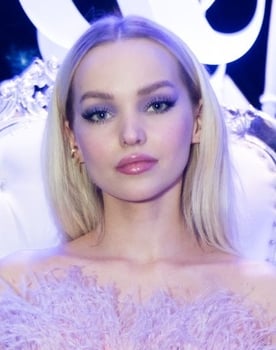 Dove Cameron isactor