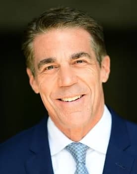 Chris Fowler isactor