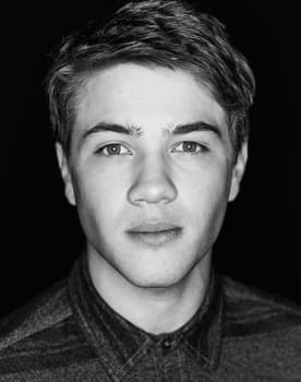 Connor Jessup isactor