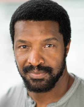 Roger Cross isactor