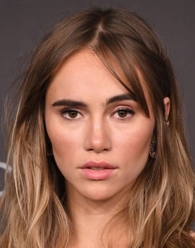 Suki Waterhouse isactor