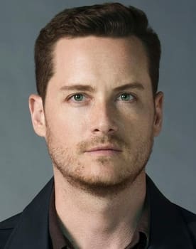 Jesse Lee Soffer isactor