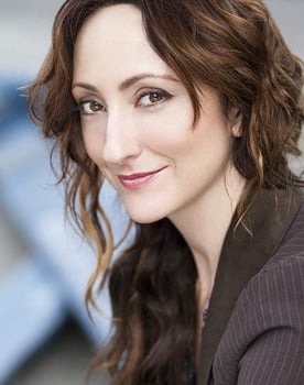 Carmen Cusack isactor