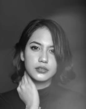 Pevita Pearce isactor