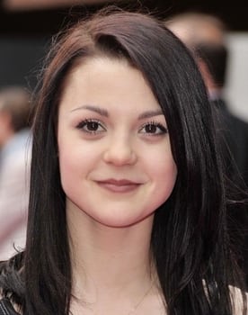 Kathryn Prescott isactor