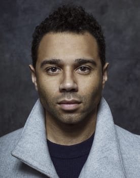 Corbin Bleu isactor